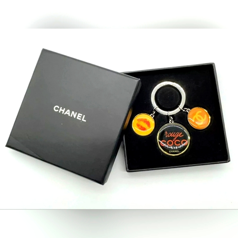 Auth Like New Chanel Key Chain/Ring